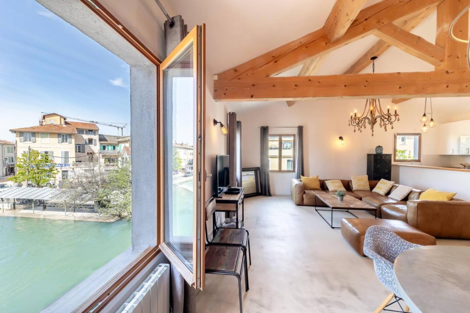 Olive- Vaste Appartement Donnant Sur La Sorgue LʼIsle-sur-la-Sorgue Eksteriør billede